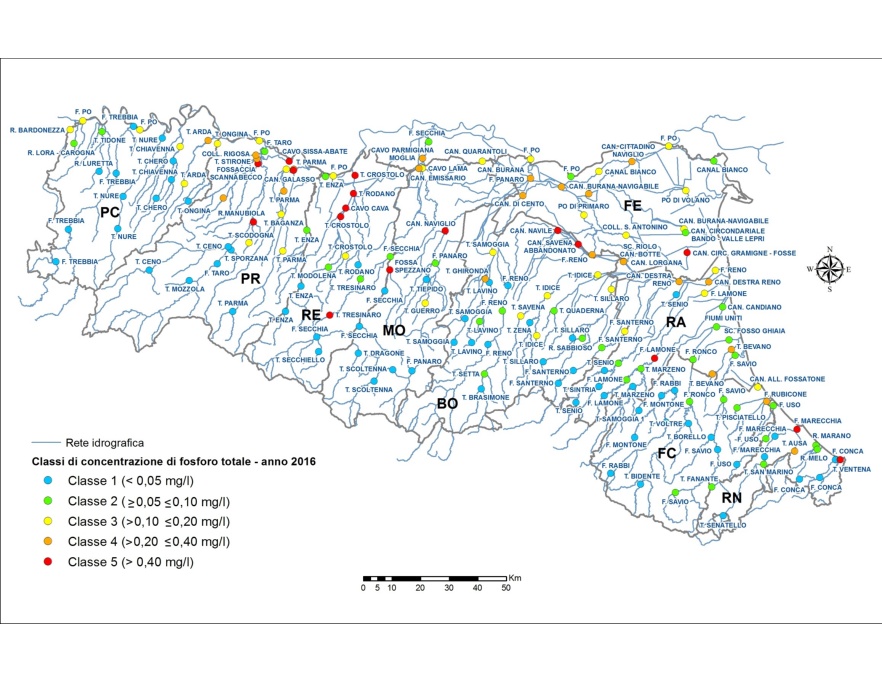Distribuzione territoriale dei punti di monitoraggio (tutte le stazioni) e relativa classe di concentrazione di fosforo totale (2016) 