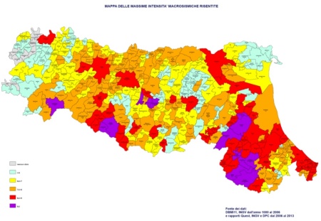 Figura 2: Mappa delle massime intensità macrosismiche risentite per ogni Comune del territorio regionale (Mantovani et al., 2013);    Nota: il colore del simbolo è indicativo della massima intensità risentita